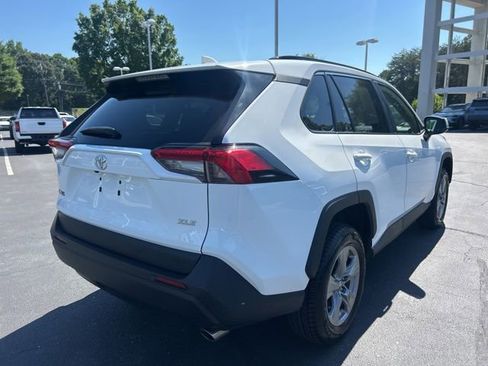 Used 2024 Toyota RAV4 XLE FWD image 7