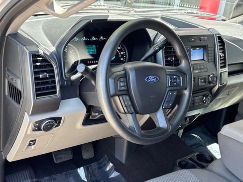 Used 2018 Ford F150 XLT RWD image 11