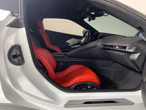 Used 2020 Chevrolet Corvette Stingray Preferred Cpe w/ 2LT Preferred Equipment Group image 31