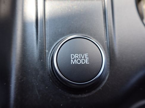 Used 2025 Ford Explorer ST AWD/4WD image 28