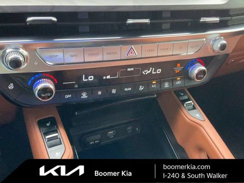 Certified 2023 Kia Telluride SX Prestige X-Pro AWD/4WD image 25
