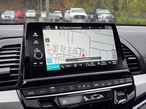 Certified 2026 Honda Odyssey Touring image 19