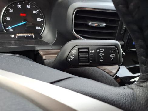 Used 2023 Ford Explorer Limited image 25