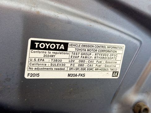 Used 2024 Toyota Corolla LE image 16