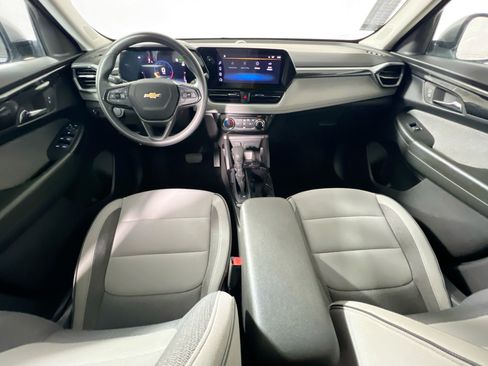 Used 2024 Chevrolet TrailBlazer LT FWD image 27