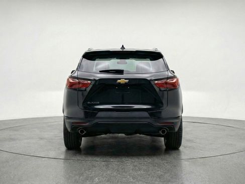 Used 2025 Chevrolet Blazer LT FWD image 6