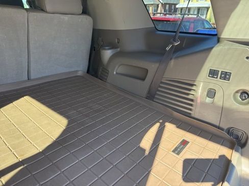Used 2019 Chevrolet Tahoe LT AWD/4WD image 10