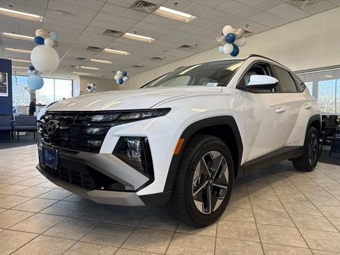 New 2026 Hyundai Tucson SEL image 2