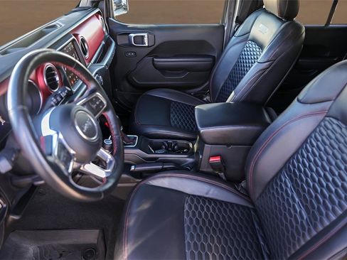 Used 2021 Jeep Wrangler Unlimited Rubicon image 8