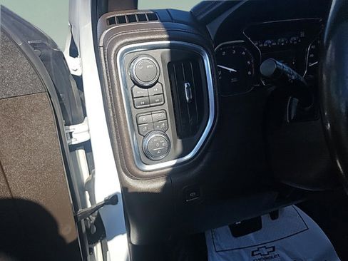 Used 2022 GMC Sierra 1500 Denali w/ Denali Premium Package image 19