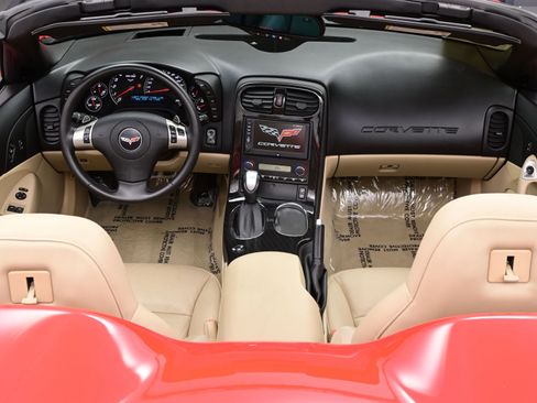 Used 2011 Chevrolet Corvette Grand Sport w/ Preferred Equipment Group image 15