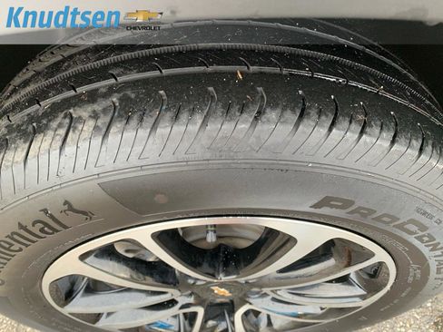 Used 2024 Chevrolet TrailBlazer LT w/ Driver Confidence Package image 17