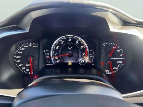 Used 2018 Chevrolet Corvette Grand Sport RWD image 29
