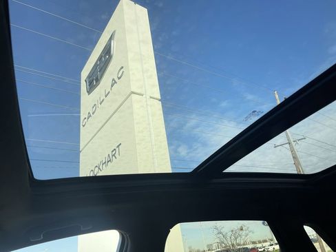 Certified 2023 Cadillac XT5 Premium Luxury w/ LPO, Floor Liner Package image 34