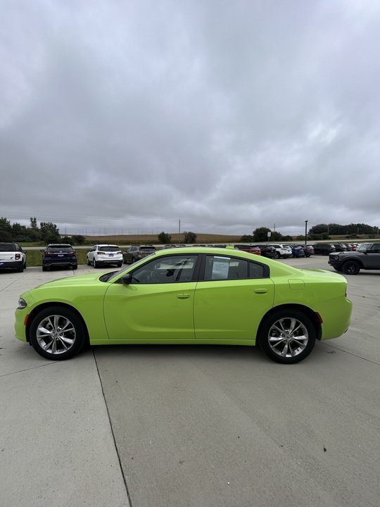 Used 2023 Dodge Charger SXT AWD/4WD image 7