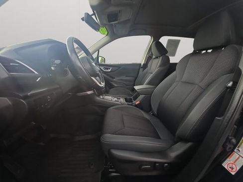 Used 2020 Subaru Forester Premium AWD/4WD image 10