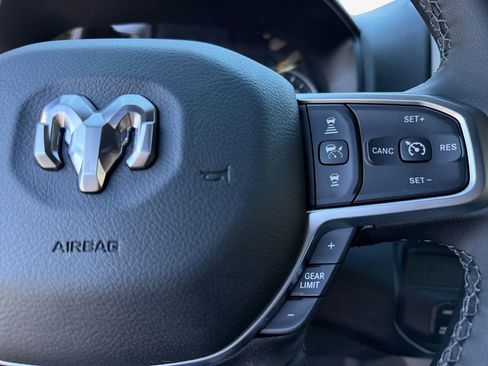 New 2026 RAM 2500 Big Horn AWD/4WD image 26