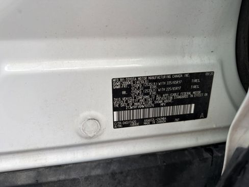 Used 2021 Toyota RAV4 XLE image 16