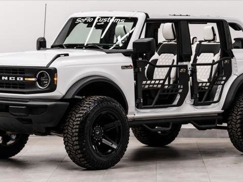 Used 2025 Ford Bronco Big Bend AWD/4WD image 1