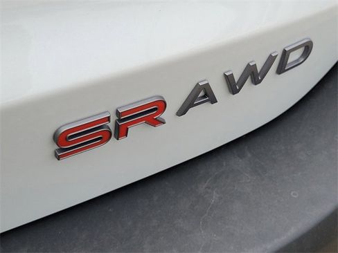 New 2025 Nissan Kicks SR w/ SR Premium Package image 29