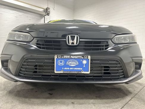 Used 2024 Honda Civic EX image 10