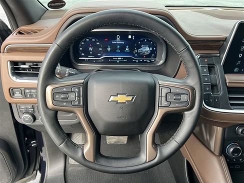Used 2023 Chevrolet Tahoe High Country AWD/4WD image 14