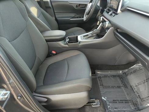 Certified 2024 Toyota RAV4 LE FWD image 20