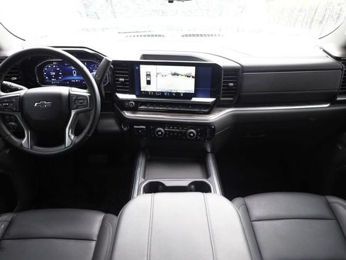 Used 2025 Chevrolet Silverado 2500 LTZ w/ Trail Boss Package AWD/4WD image 19