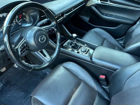 Used 2025 MAZDA MAZDA3 2.5 S Hatchback w/ Premium Pkg image 10