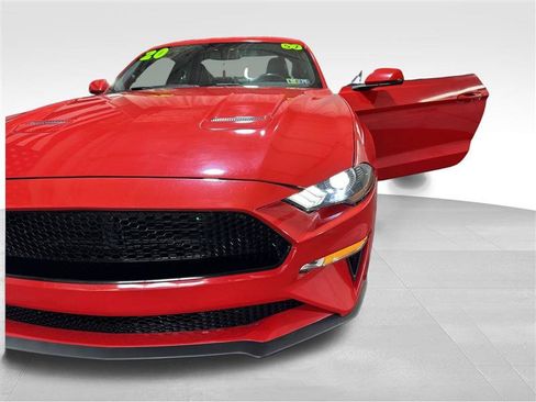 Used 2020 Ford Mustang Premium image 23