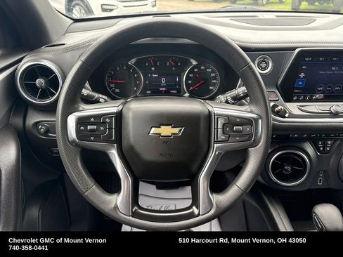Used 2022 Chevrolet Blazer LT FWD image 18