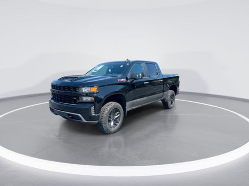 Used 2019 Chevrolet Silverado 1500 Custom Trail Boss w/ Infotainment Package AWD/4WD image 5