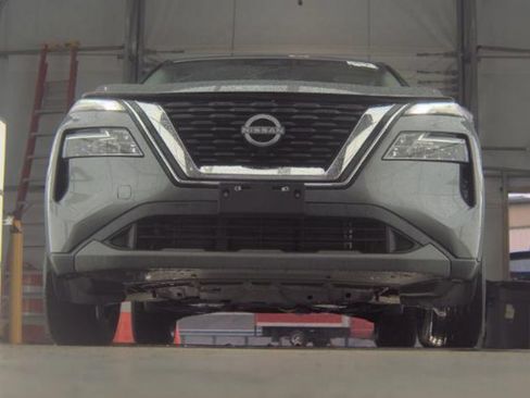 Used 2023 Nissan Rogue SV AWD/4WD image 3