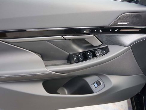 New 2026 BMW 530i w/ M Sport Package image 11