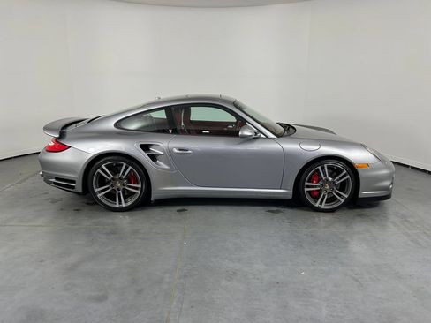Used 2010 Porsche 911 Turbo AWD/4WD image 8