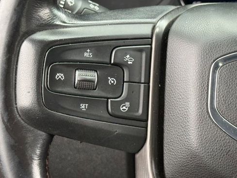 Used 2021 GMC Sierra 1500 AT4 w/ AT4 Value Package AWD/4WD image 17