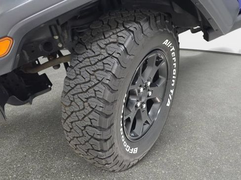 Used 2020 Jeep Wrangler Sport AWD/4WD image 28