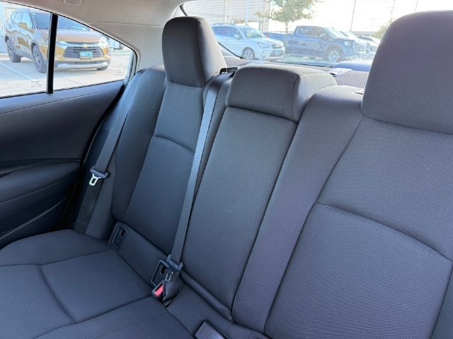 Used 2026 Toyota Corolla LE FWD image 27