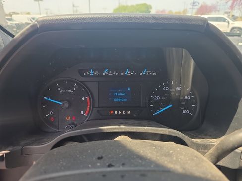 Used 2020 Ford F350 XL w/ Power Equipment Group image 15