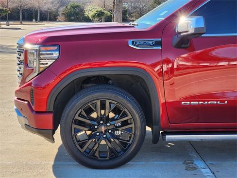 Used 2024 GMC Sierra 1500 Denali w/ Denali Reserve Package image 8