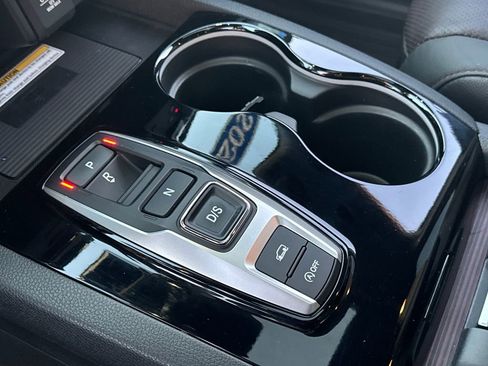 Used 2021 Honda Pilot Black Edition image 24