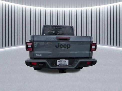 New 2026 Jeep Gladiator Sport image 9