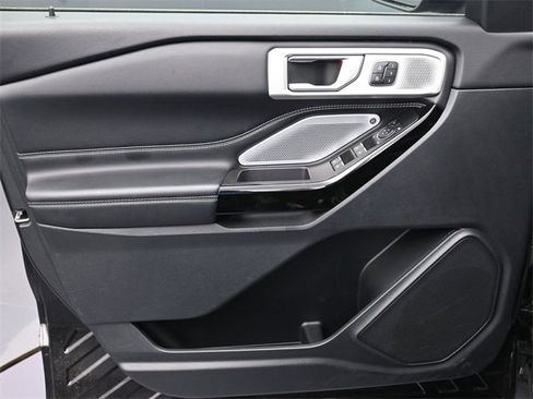 Used 2021 Ford Explorer ST w/ Equipment Group 401A image 12