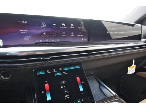 New 2026 Cadillac Escalade ESV Luxury image 16