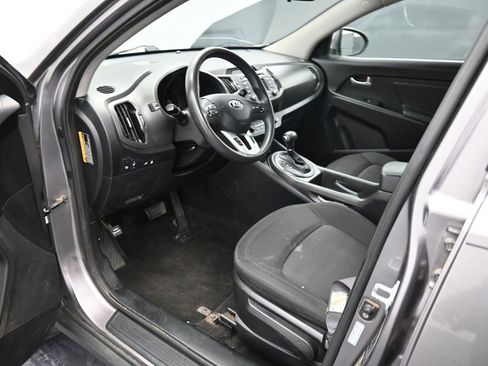 Used 2013 Kia Sportage LX w/ Convenience Pkg image 10