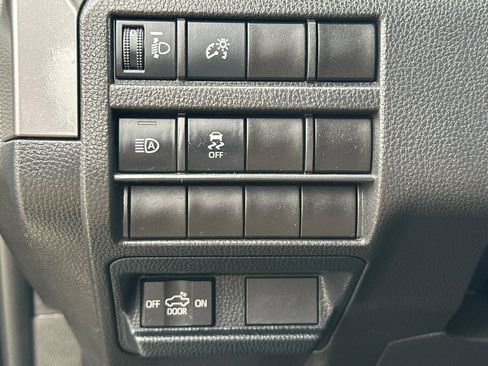 Certified 2025 Toyota Tacoma SR5 RWD image 42