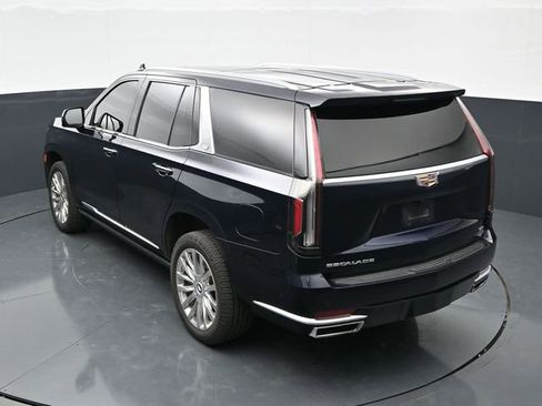 Used 2021 Cadillac Escalade Premium Luxury w/ Driver Assist Tech Package image 30