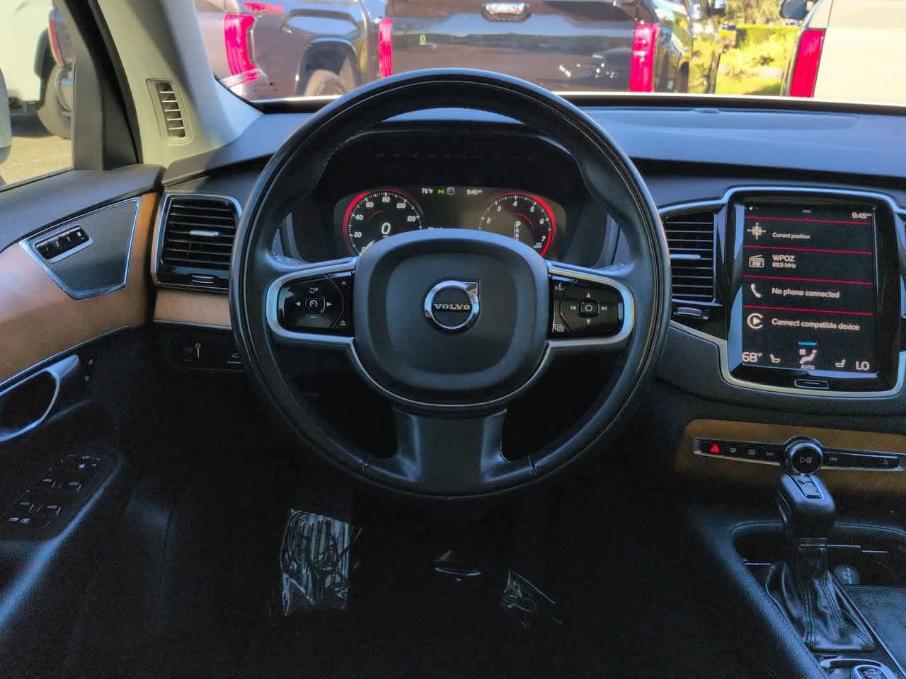Used 2022 Volvo XC90 T5 Momentum AWD/4WD image 15