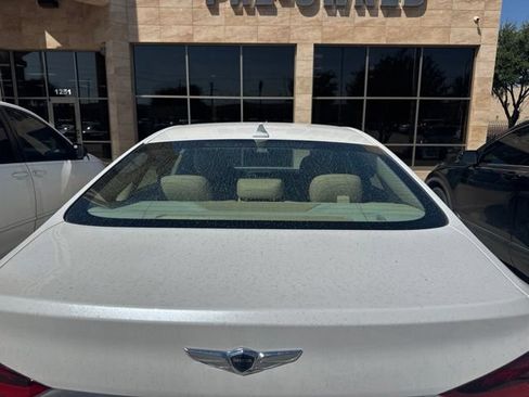 Used 2020 Genesis G80 3.8 RWD image 4