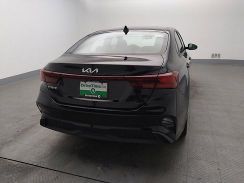 Used 2024 Kia Forte LXS image 7